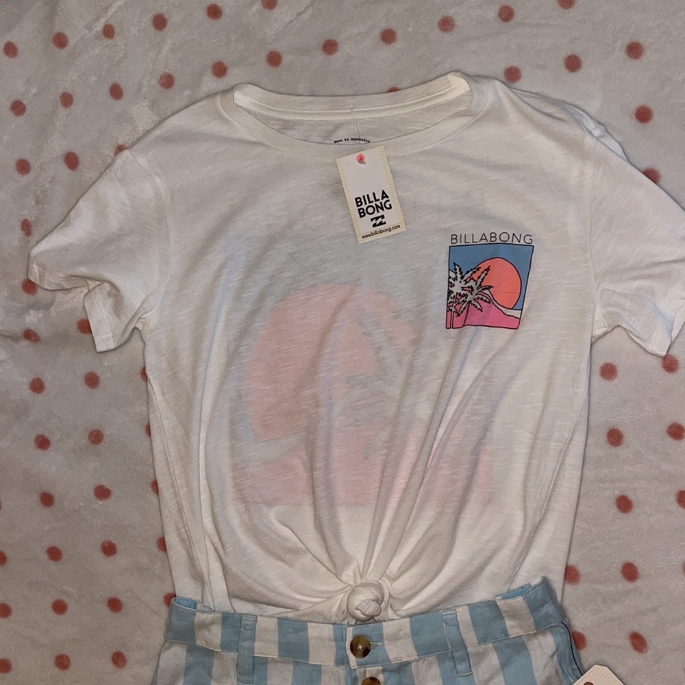 Billabong Outfit - Picture 2 of 8